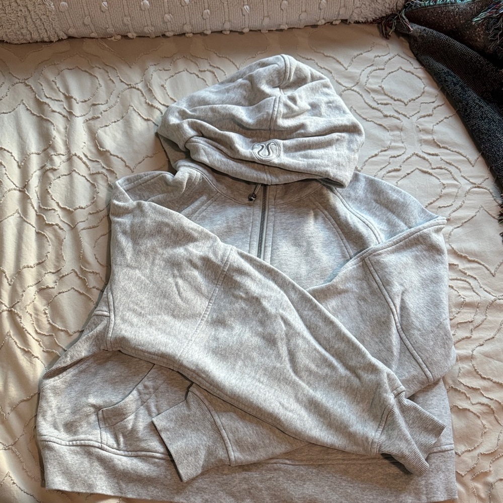 Heathered Core Ultra Light Gray Scuba Oversized Half-Zip Hoodie - XS/S
